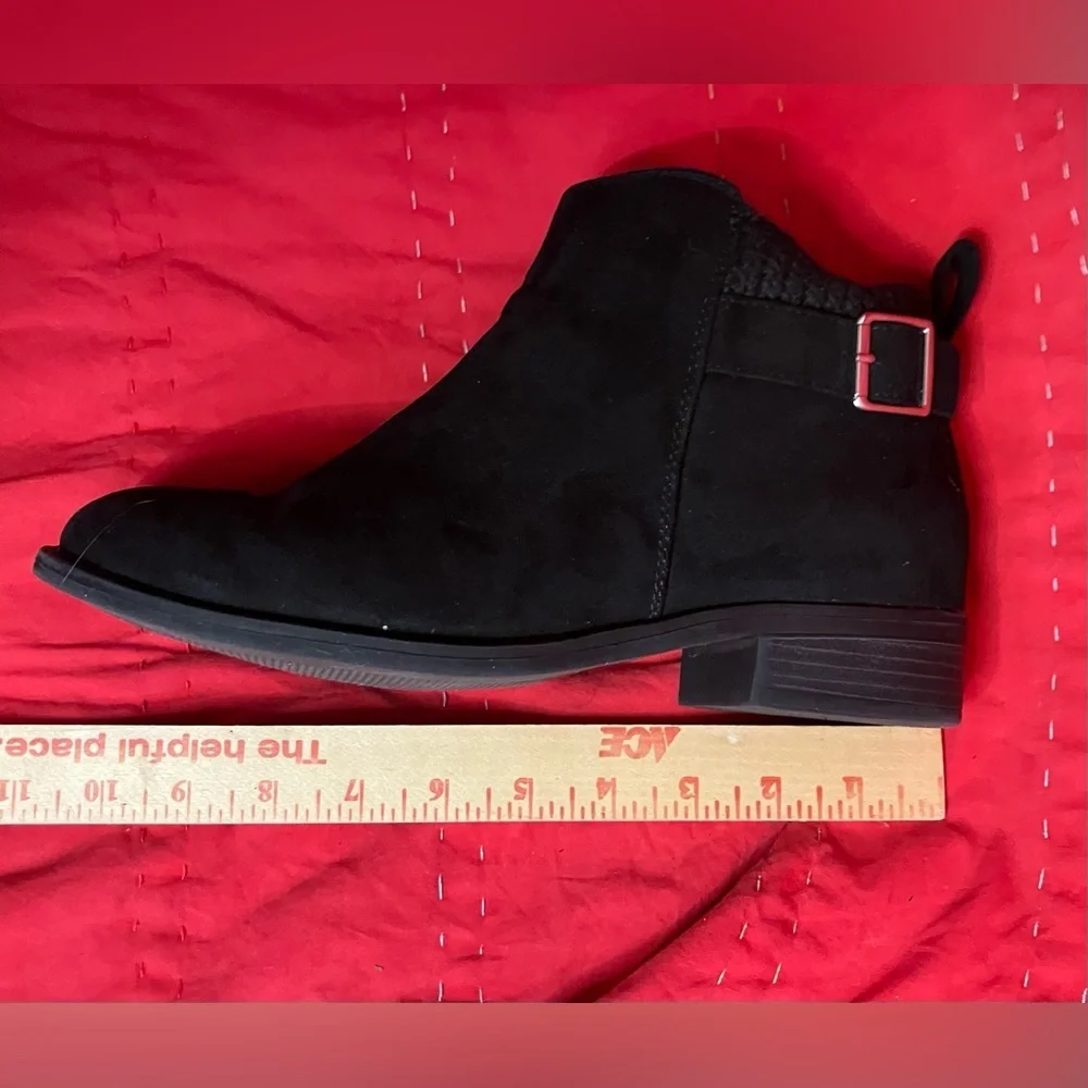 Torrid‎ Sweater Bootie Womens Black Ankle Buckle Outdoor Winter Comfort Wide 8WW
